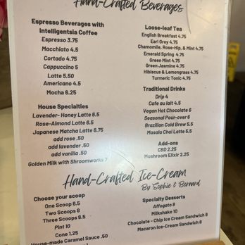 Le Cafe De La Plage - Menu Aug 2022 - Coffee & Tea Near Me - Malibu, California Le Cafe De La Plage - Menu Aug 2022 - Coffee & Tea Near Me - Malibu, California