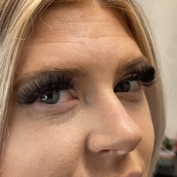 Platinum Beauty Bar & Hue Salon