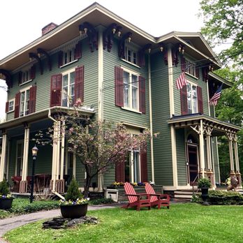Landmark Inn - Hotels Near Me - Cooperstown, New York