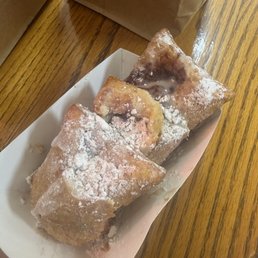 Praline beignets