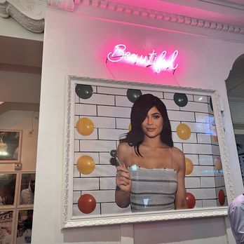 Sugar Factory - Miami Beach - Breakfast & Brunch Near Me - Miami Beach, Florida Sugar Factory - Miami Beach - Breakfast & Brunch Near Me - Miami Beach, Florida
