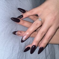 Golden Nails & Spa