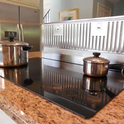 Distinguished Kitchens & Bath