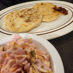 Luna Maya Grill - Pupusas