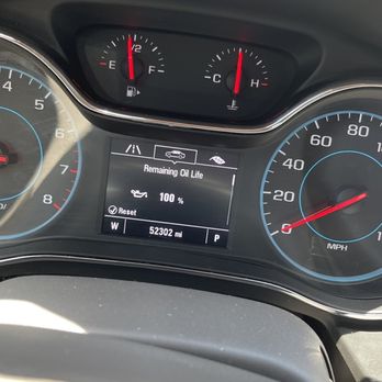 Express Oil Change & Tire Engineers - Oil Change Stations Near Me - Katy, Texas