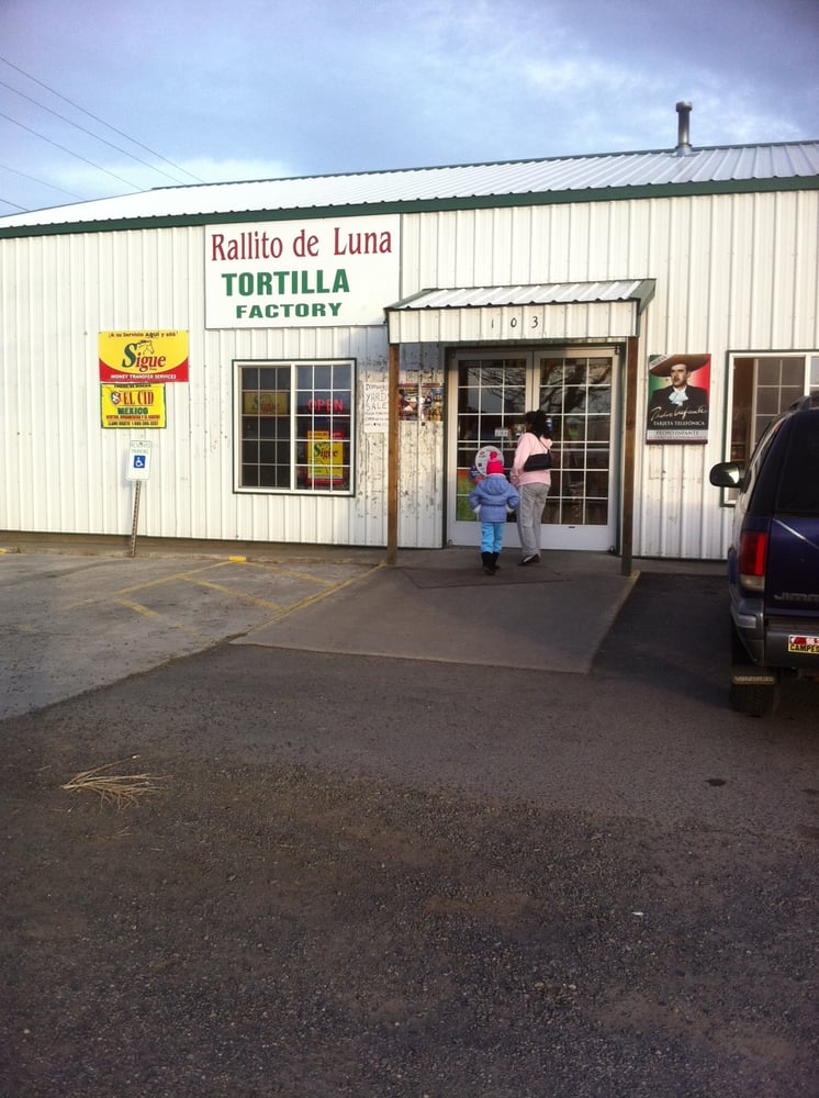 Rallito De Luna Tortilla Factory Logo