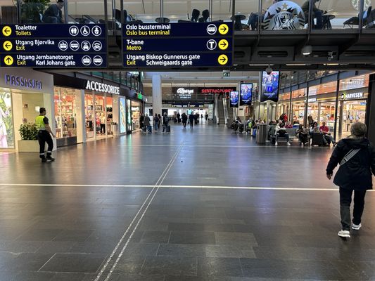 Oslo Central Station by null