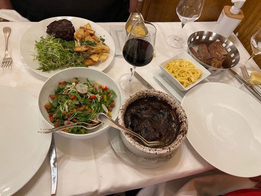 Joséphine Chez Dumonet by null