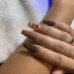 Eden Nails Spa