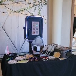 Lasting Moments Photo Booth - Our favorite backdrop