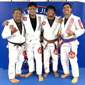 Gracie Barra - Waipahu - Coaches and newly promoted student. - Brazilian Jiu-jitsu Near Me - Waipahu, Hawaii Gracie Barra - Waipahu - Coaches and newly promoted student. - Brazilian Jiu-jitsu Near Me - Waipahu, Hawaii