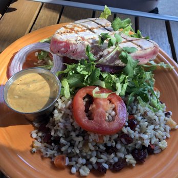 Barnaby's Cafe - quinoa and grilled tuna - Breakfast & Brunch Near Me - Houston, Texas