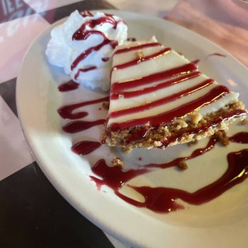 Flamingo Grill - Key Lime pie - Seafood Near Me - Myrtle Beach, South Carolina