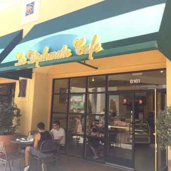 Le Diplomate Cafe - Bakeries Near Me - Irvine, California Le Diplomate Cafe - Bakeries Near Me - Irvine, California