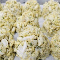 Chesapeake Bay Farms - Maryland Lump Crabcakes