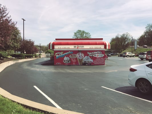 Bruster's Real Ice Cream by null