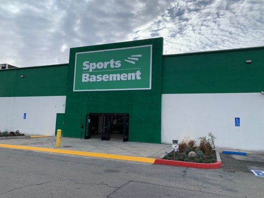 SPORTS BASEMENT ORANGE COUNTY - 47 Photos & 54 Reviews - 10800 Kalama River Ave, Fountain Valley ...