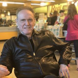 Austin Premier Therapy - "Seeing people's lives transform from pain to joy keeps me happy!"