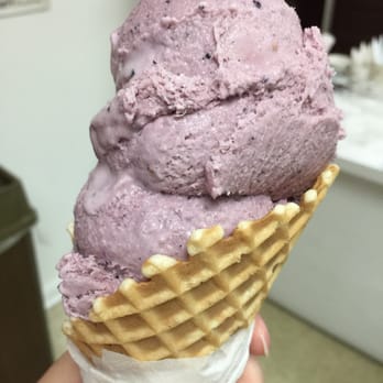Millers Ice Cream House - Blueberry custard - Ice Cream & Frozen Yogurt Near Me - Nashville, Indiana