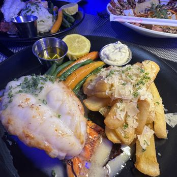 C Level Wine Bar - Tapas Bars Near Me - Bonita Springs, Florida C Level Wine Bar - Tapas Bars Near Me - Bonita Springs, Florida