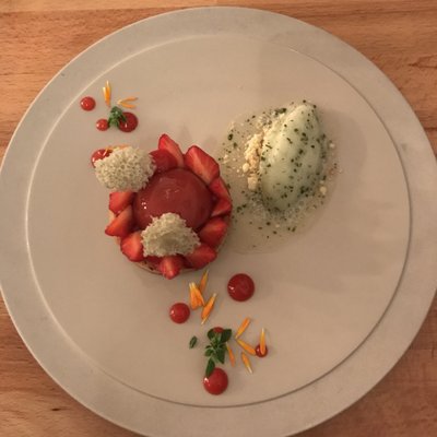 L'Escudella by null