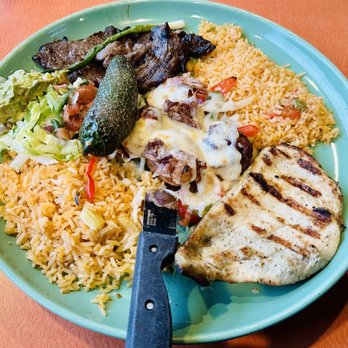 El Paraiso Mexican Grill - a plate of food - Mexican Near Me - Monroe, Washington El Paraiso Mexican Grill - a plate of food - Mexican Near Me - Monroe, Washington