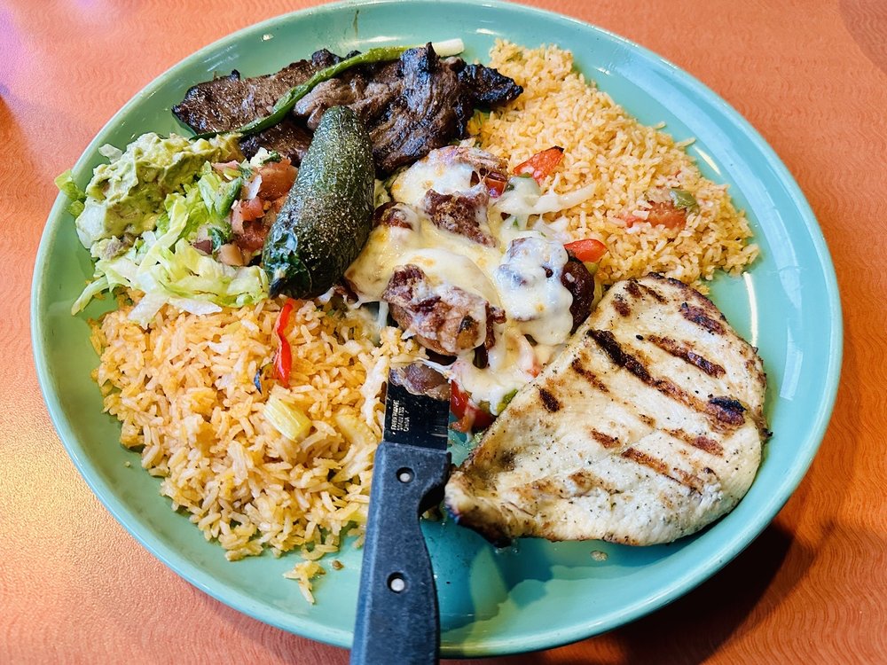El Paraiso Mexican Grill