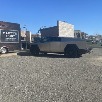 Marty’s Joint - Food Trucks Near Me