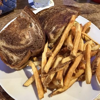 Dam Site Inn - Seafood Near Me - Pellston, Michigan