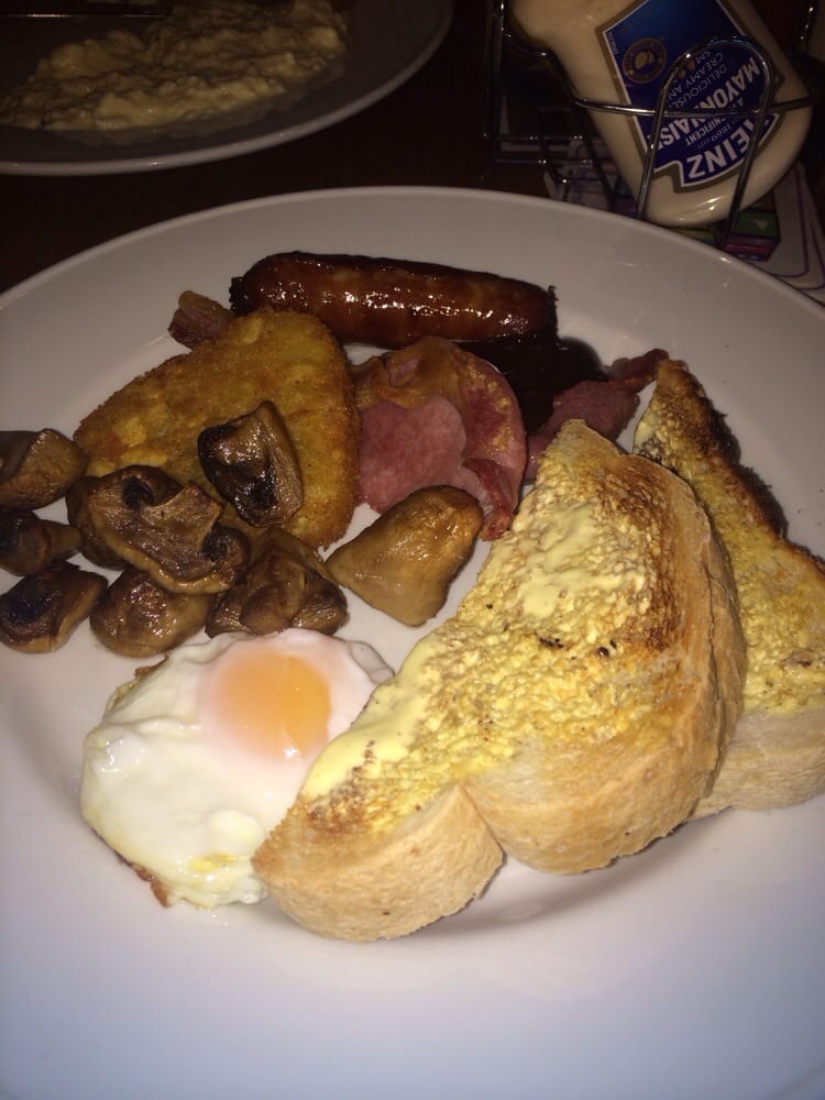 BLUE MOUNTAIN GOLF COURSE AND CLUB HOUSE WoodLane, Bracknell, United