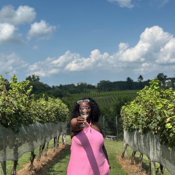 Barrel Oak Winery & Brewery - Wineries Near Me - Delaplane, Virginia Barrel Oak Winery & Brewery - Wineries Near Me - Delaplane, Virginia