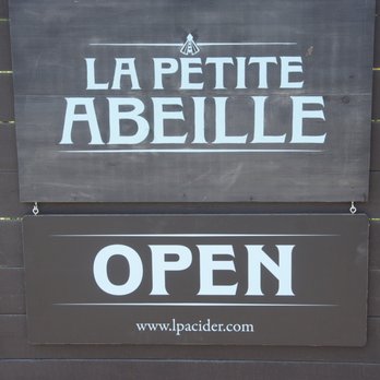 La Petite Abeille Cider - Sign - Cideries Near Me - Penticton, British Columbia La Petite Abeille Cider - Sign - Cideries Near Me - Penticton, British Columbia