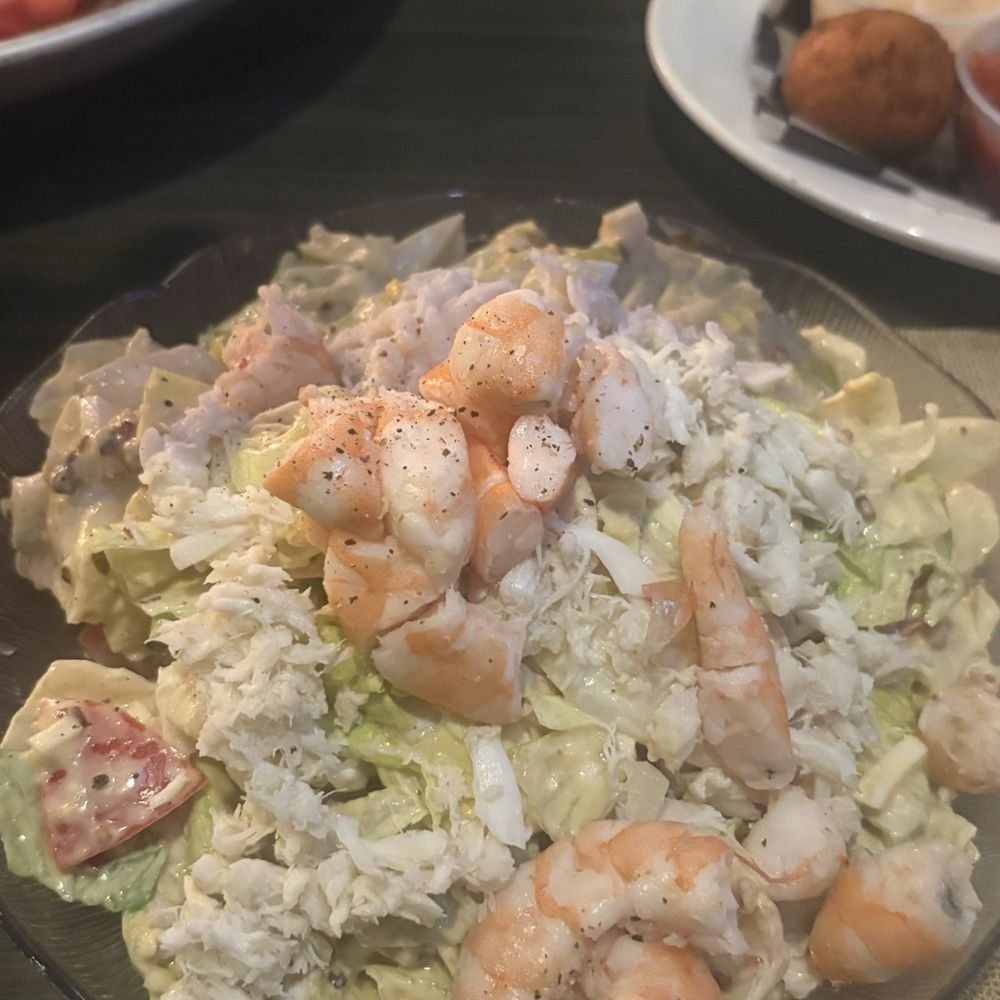 Benny the Bum's - The Bum Salad - One of the best salads I've had! - American Near Me - Philadelphia, Pennsylvania