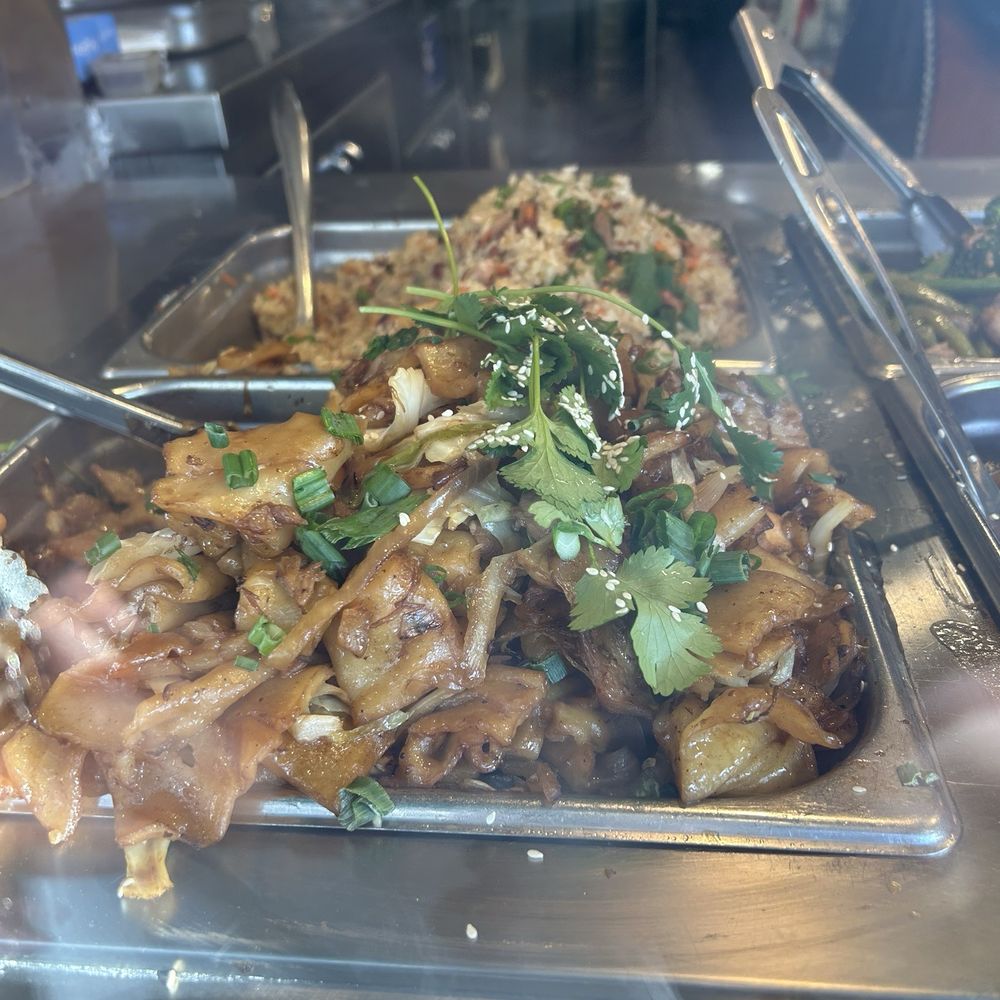 Tao Yuen Pastry - Chow fun and fried rice - Bakeries Near Me - Oakland, California Tao Yuen Pastry - Chow fun and fried rice - Bakeries Near Me - Oakland, California