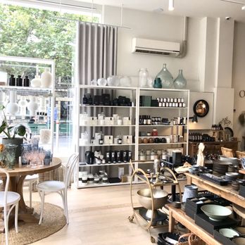 Oliverbirch - Candles, lotions on back shelf - Home Decor Near Me - Collingwood, VIC