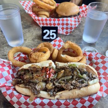 Norris Family Kitchen - Burgers Near Me - Crescent City, California