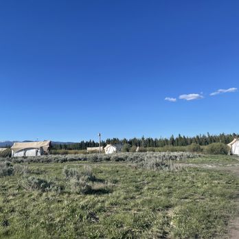 Under Canvas West Yellowstone - Campgrounds Near Me - West Yellowstone, Montana