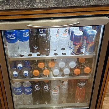 Grand Hyatt Manila - Good selection of drinks - Hotels Near Me - Taguig, NCR