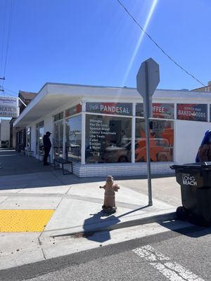 San & Wolves Bakeshop by null