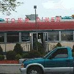 DELUXE TOWN DINER - Updated May 2025 - 317 Photos &amp; 815 Reviews - 627 ...