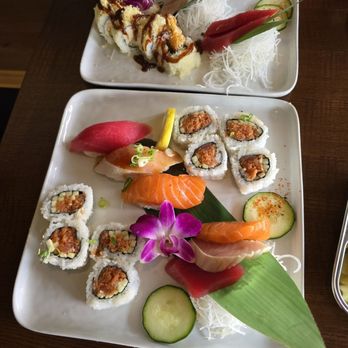 Hooked On Sushi - San Marcos - Sushi & Sashimi luncheon special with miso soup. Deelish - Japanese Near Me - San Marcos, California Hooked On Sushi - San Marcos - Sushi & Sashimi luncheon special with miso soup. Deelish - Japanese Near Me - San Marcos, California