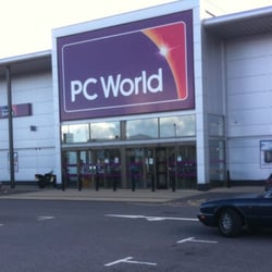 PC World - PC world front entrance