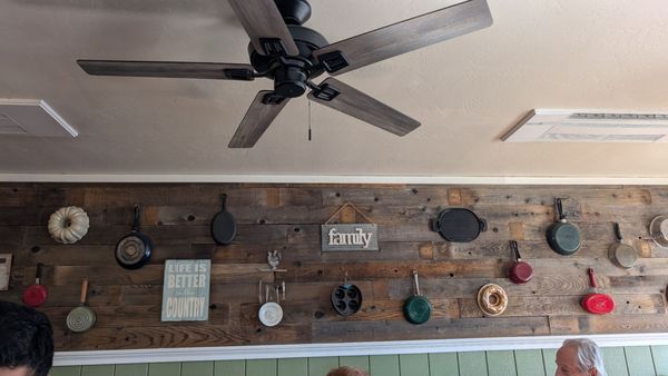 Country Touch Cafe - Breakfast • Lunch • Brunch by null