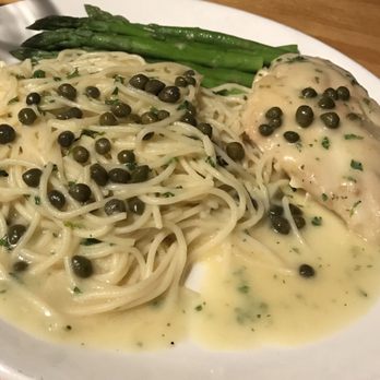 Cafe Alfresco - Chicken Piccata (the one breast portion, but still huge!) - New American Near Me - Dunedin, Florida