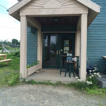 Clover Mead Farm Store - Bakeries Near Me - Keeseville, New York