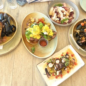 Driftwood Kitchen - Seafood Near Me - Laguna Beach, California
