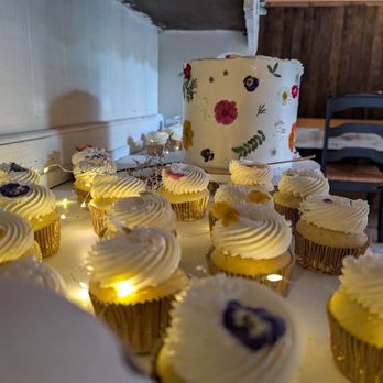 Gabriella's Cakes - Bakeries Near Me - Johnson City, New York Gabriella's Cakes - Bakeries Near Me - Johnson City, New York