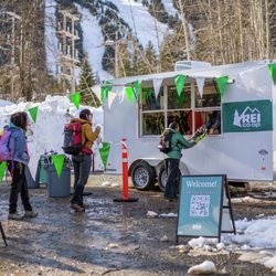 REI Snoqualmie Pass Rental Outpost
