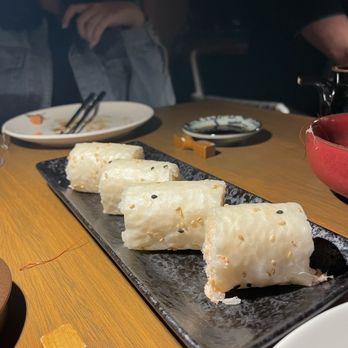 Azabu - Sushi Bars Near Me - Miami Beach, Florida