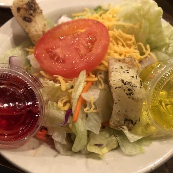Lil G's Kajun Restaurant - Side salad that came with the soft shell crab - Seafood Near Me - Belle Chasse, Louisiana